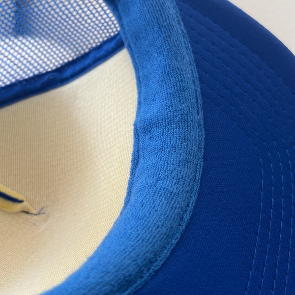 Maui Wave Riders Mesh Back Trucker Hat - NWOT - Picture 6 of 6